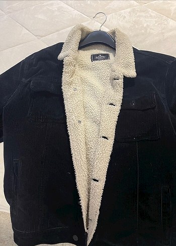 Peluş Detaylı Ceket