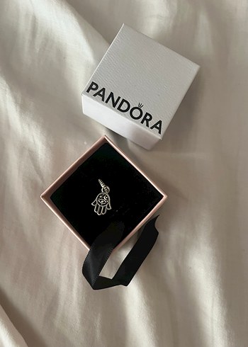 Pandora fatma ana eli charm