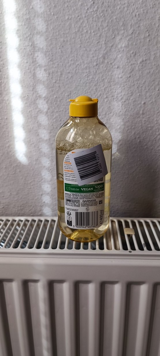 Garnier C Vitamini Micellar Makyaj Temizleme Suyu - Görsel 2