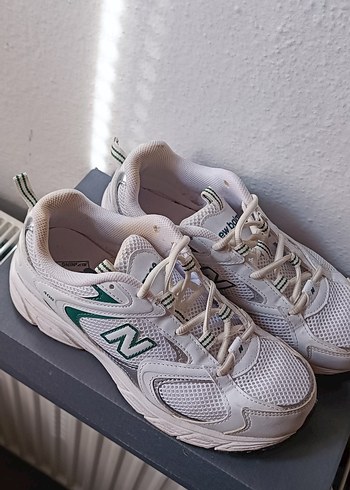 New Balance Beyaz Gri Kadın Sneaker - Görsel 3