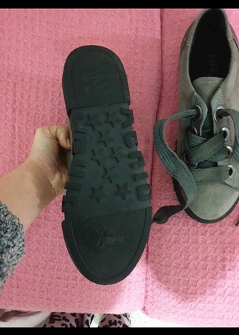 Gri Süet Kadın Spor Ayakkabı Velcro - Görsel 4