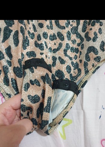 Leopar Desenli Dantel Detaylı İnce Askılı body - Görsel 4
