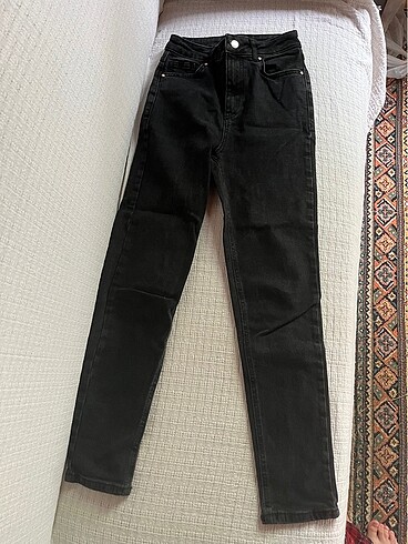 Lc Waikiki mom jean