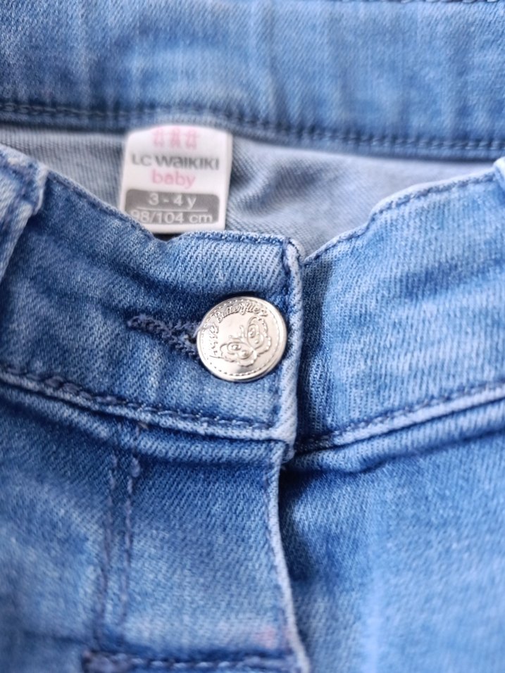 lc Waikiki Kız Kot Pantolon 4 ,, 5 yaş tertemiz deformesi yok - Görsel 3