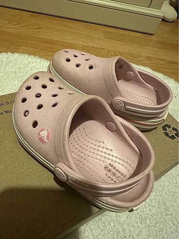 Crocs bebek terlik