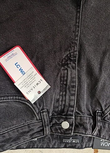 Lcw Mom Jean 