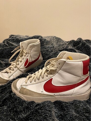 Nike Blazer 77 Mid Kadın