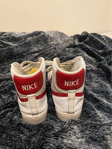 40 Beden beyaz Renk Nike Blazer 77 Mid Kadın