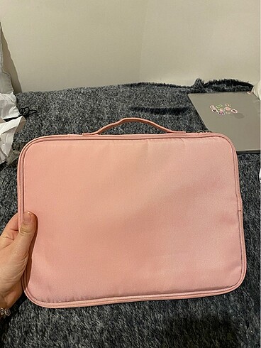 Beden Renk Pembe Tablet/Macbook Kılıfı