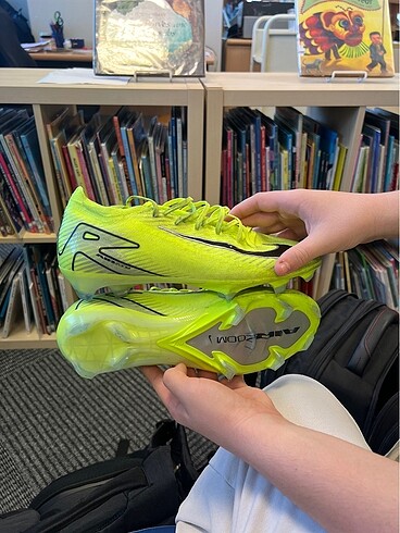 Bambi Nike mercurial superfly Krampon az kullanılmış orijinal ürün