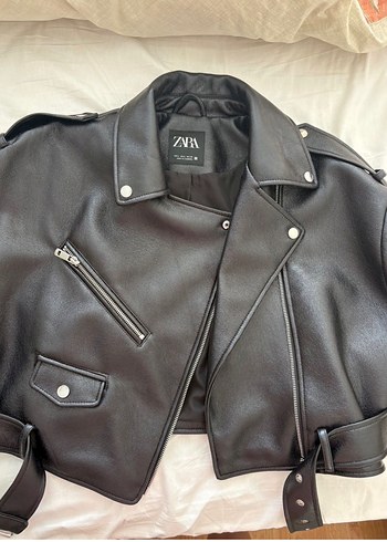 Zara Siyah Deri Biker Ceket