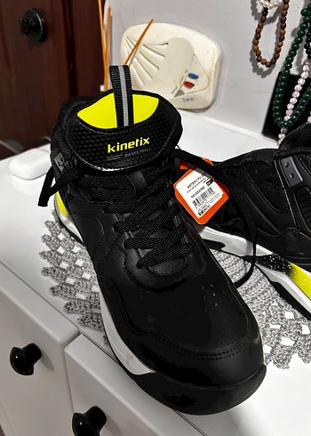 Kinetix X basketbol ayakkabısı 42 Numara - Görsel 5