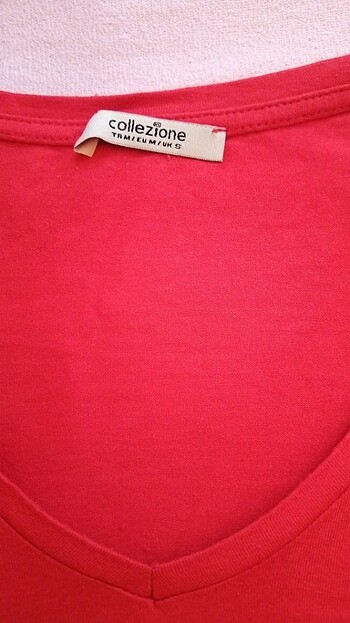 s Beden Collezione marka s beden v yaka kırmızı tişört 