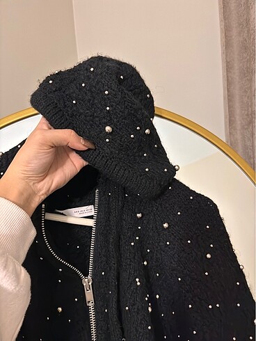 s Beden siyah Renk zara boncuklu sweat hırka
