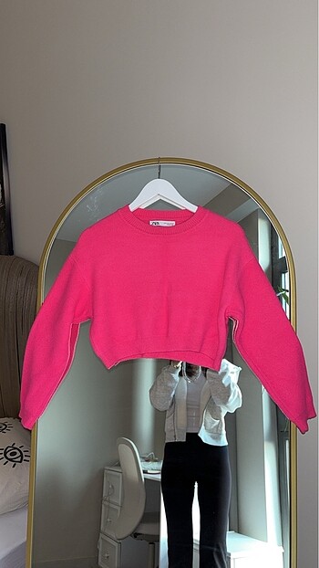 zara crop kazak