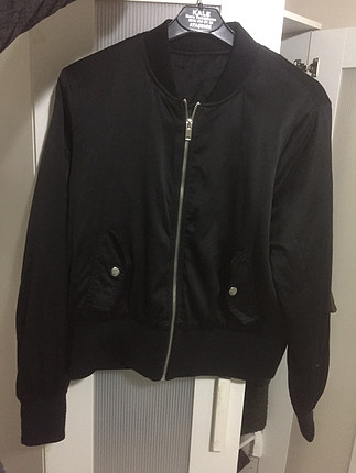 Zara bomber