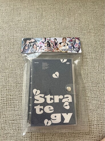 Strategy binder album