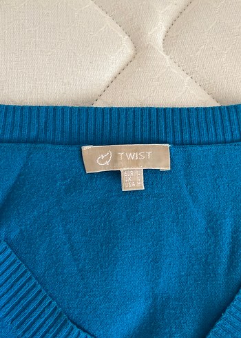 Mavi V Yaka Kadın Triko Kazak - Görsel 2