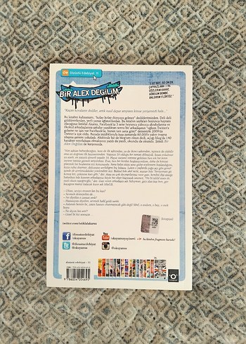 Bir Alex Değilim - İstiklal Akarsu - Görsel 2