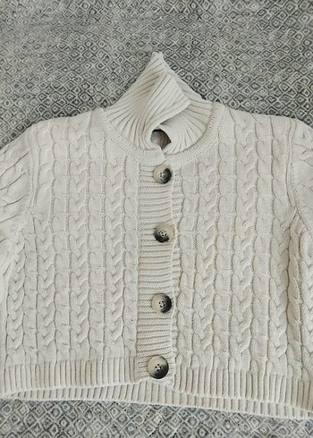 Krem Rengi Crop Hırka - Görsel 3