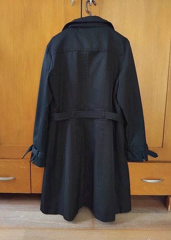 Siyah Kemerli Uzun Trençkot - Görsel 3