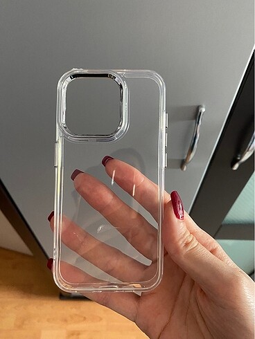 İPhone 15 pro şeffaf kılıf