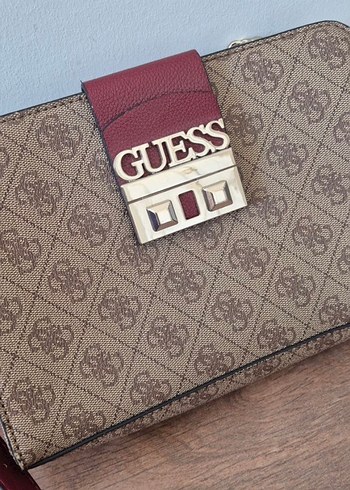 Guess Baskılı Deri çanta