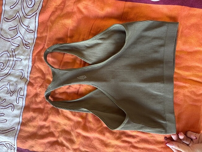 Urban Outfitters Urban outfitters crop