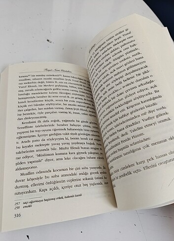  Beden Reşat Nuri Güntekin Çalıkuşu 
