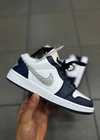 38 Beden gri Renk NIKE AIR JORDAN 1LOW UNİSEX