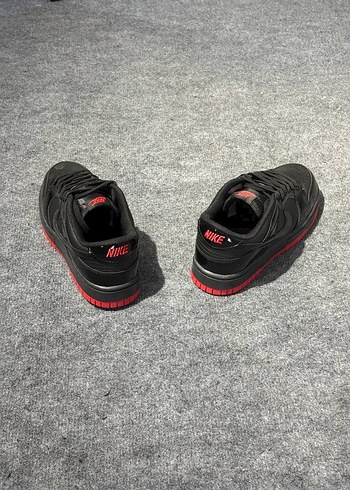 42 Beden NIKE DUNK LOW RED BLACK