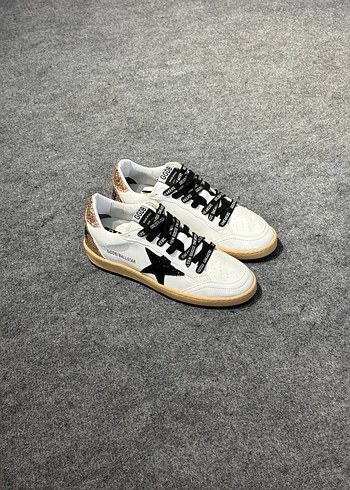GOLDEN GOOSE DELUXE ULTRA