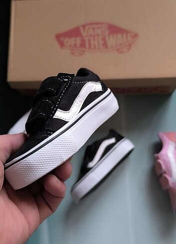 26 Beden siyah Renk VANS OLD SKOLL ÇOCUK AYAKKABI 