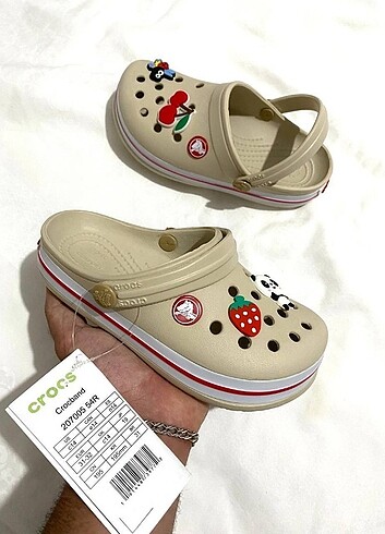 Crocs Bej Çocuk Terlik 