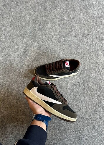 Nike Travis Scott Mocha 