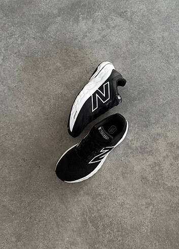 39 Beden siyah Renk New Balance Fresh Foam X More v5