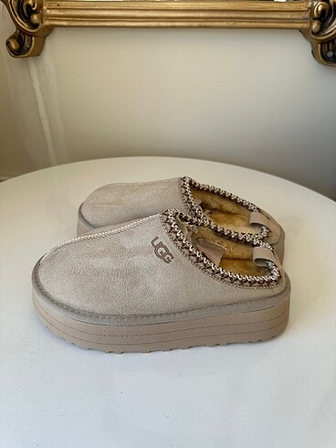 Ugg tazz terlik