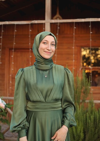 Abiye Tesettür Elbise & Şal