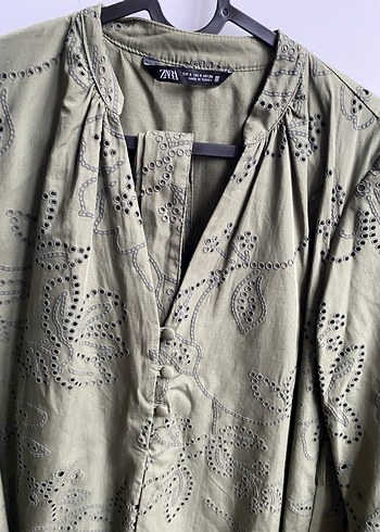 Nakışlı Keten Haki Hamile Bluzu - Görsel 6