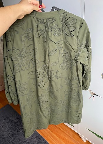 Nakışlı Keten Haki Hamile Bluzu - Görsel 5