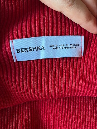 m Beden kırmızı Renk Bershka Kırmızı Triko Elbise
