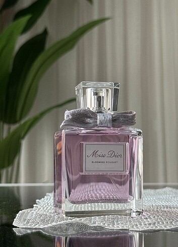 Miss Dior BLOOMING BOUQUET bayan parfümü 