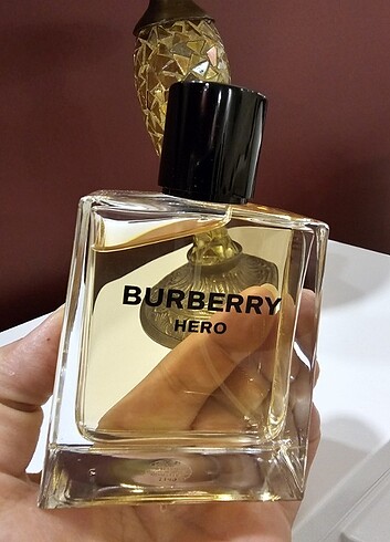 Burberry BURBERRY HERO erkek parfüm 