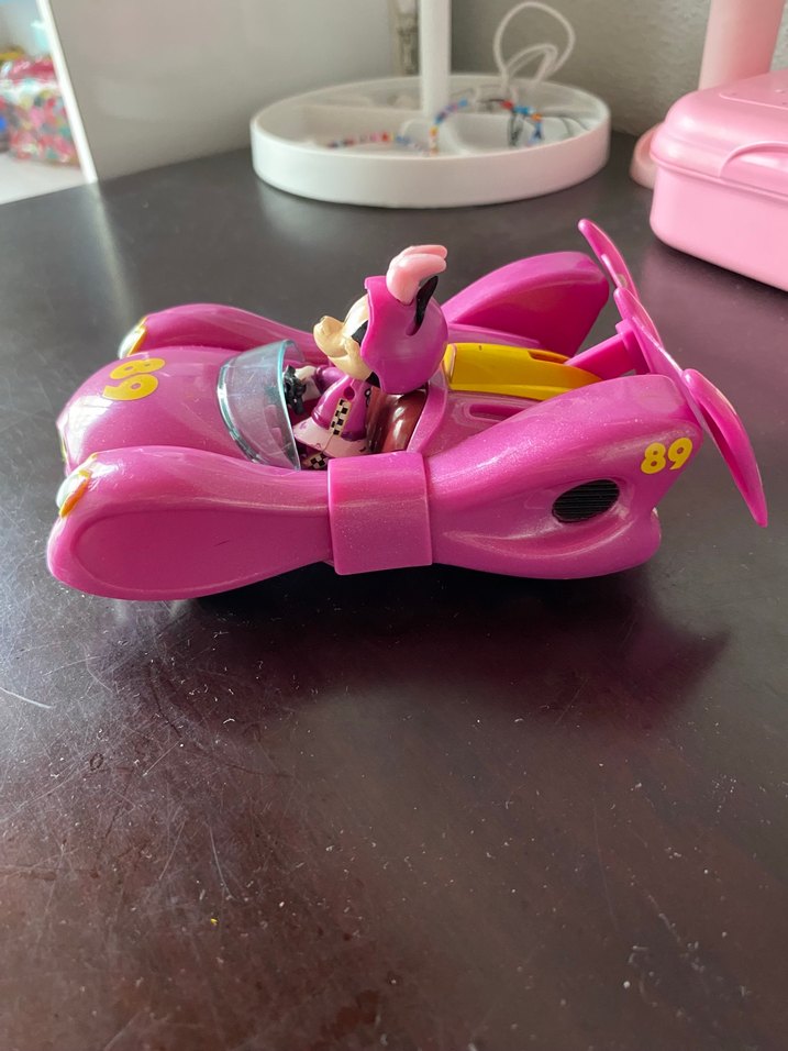 Disney Minnie Mouse Yarışçı Araba - Görsel 2