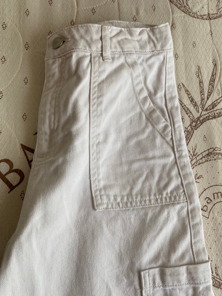 Beyaz kargo pantolon - Görsel 2