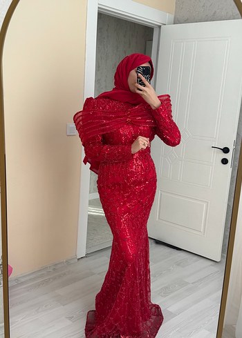 Kırmızı Abiye - Görsel 2