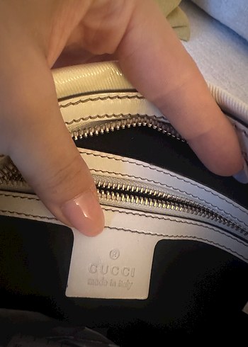 Beden Gucci Beyaz Tokalı Deri Kadın Çanta