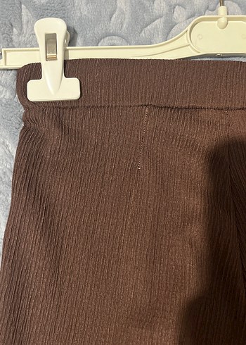 Kahverengi  yırtmaçlı ince pantolon - Görsel 3