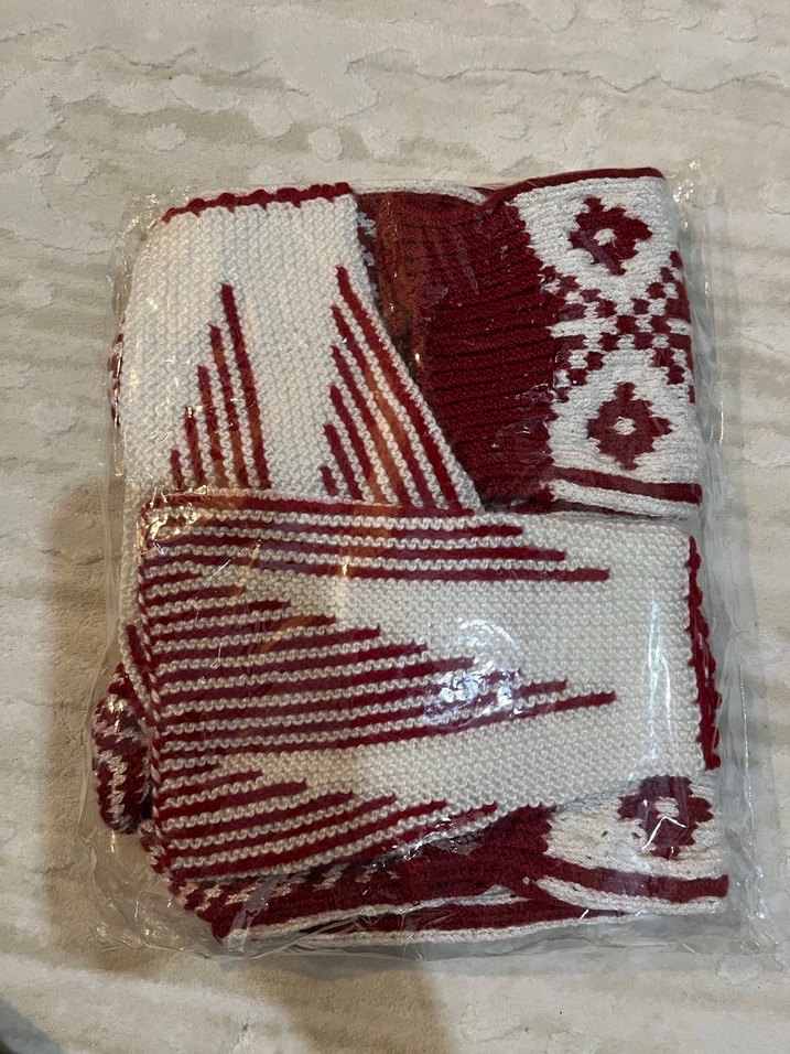 Bordo Nakışlı patik ve kolluk - Görsel 2