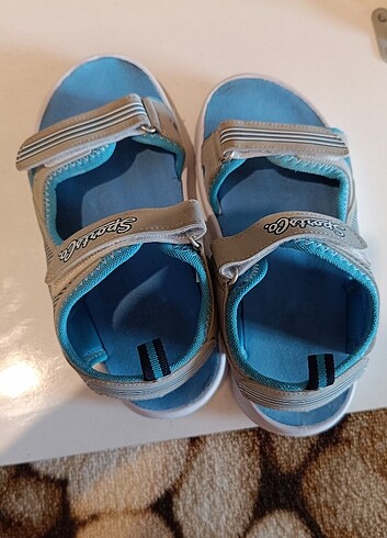 LC Waikiki LCW erkek çocuk sandalet
